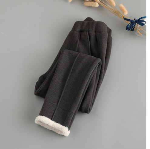 Μοντέρνο παιδικό παντελόνι με απαλή επένδυση για κορίτσια σε διάφορα χρώματα