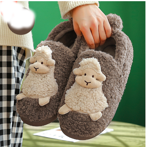 Домашни пантофи с 3D елемент