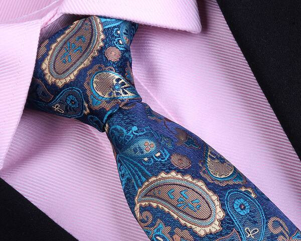 Moderna vīriešu kaklasaite ar krāsainu apdruku