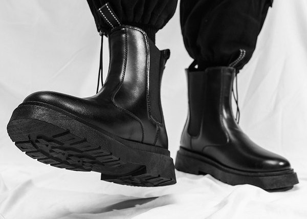 Ανδρικές μπότες casual - με πούπουλο