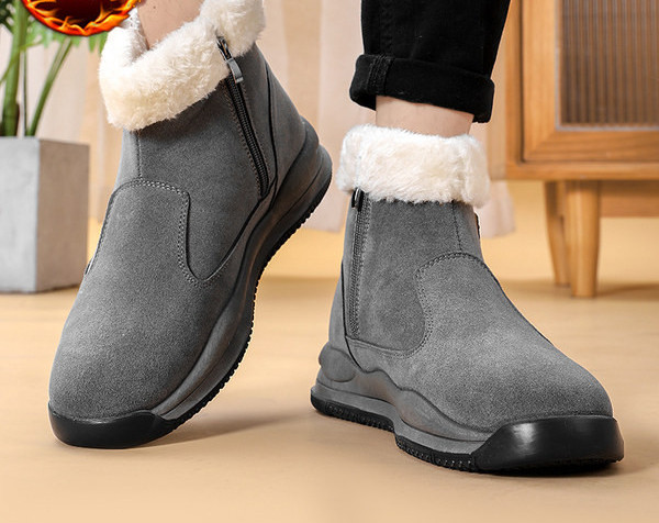 Lapos talpú, meleg bélésű téli csizma férfiaknak