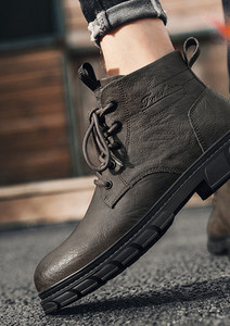 Ανδρικές μπότες casual - από οικολογικό δέρμα