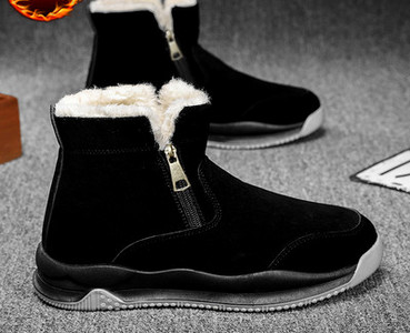 Muške zimske čizme s toplom podstavom i patentnim zatvaračem