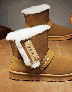 Jauna modeļa ziemas zābaki ar siltu oderi un logo vīriešiem