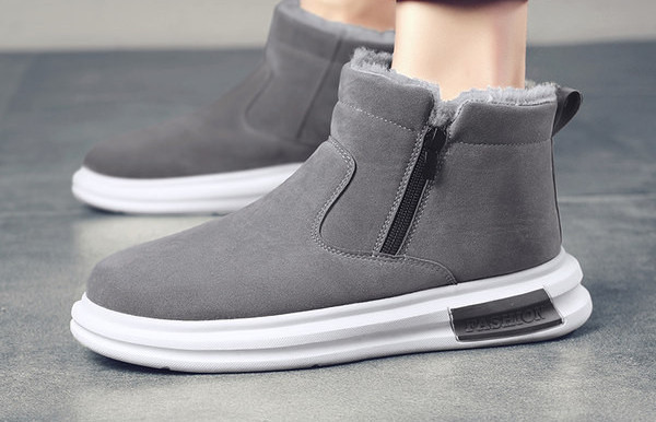 Ziemas zābaki ar iekšpusi