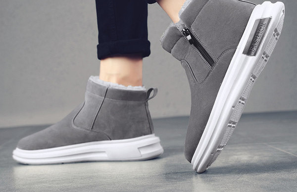 Ziemas zābaki ar iekšpusi