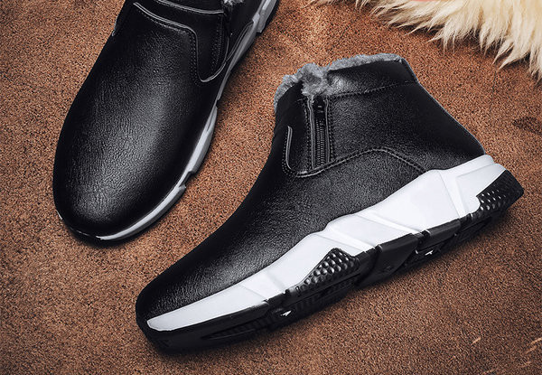 Vīriešu zābaki ar plakanu zoli