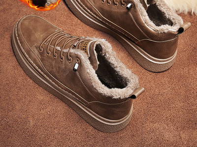 Χειμερινά ανδρικά μποτάκια με φόδρα και κορδόνια