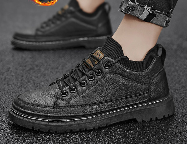 Vīriešu ziemas apavi no eko ādas ar plakanu zoli