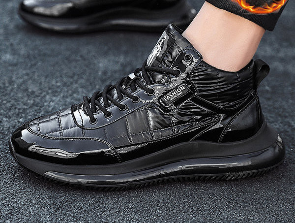 Χειμερινές αδιάβροχες μπότες από οικολογικό δέρμα