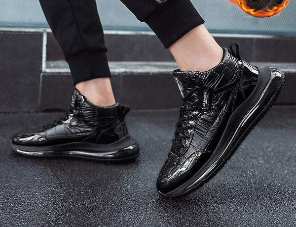 Χειμερινές αδιάβροχες μπότες από οικολογικό δέρμα