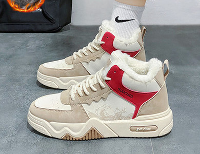 Χειμερινά ανδρικά μποτάκια με πουπουλένια φόδρα