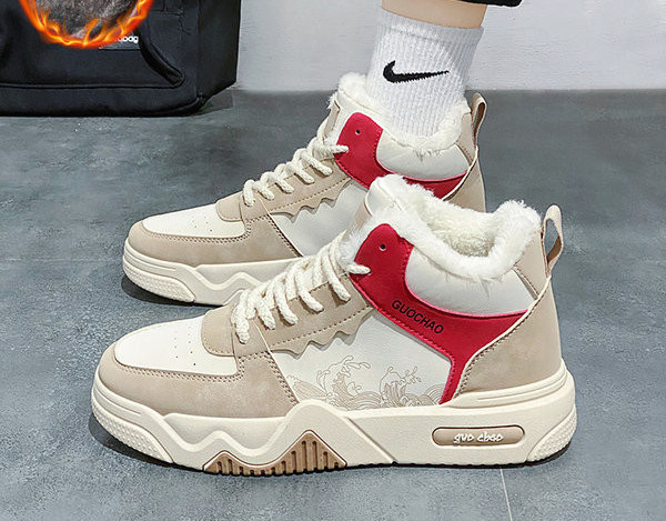 Χειμερινά ανδρικά μποτάκια με πουπουλένια φόδρα