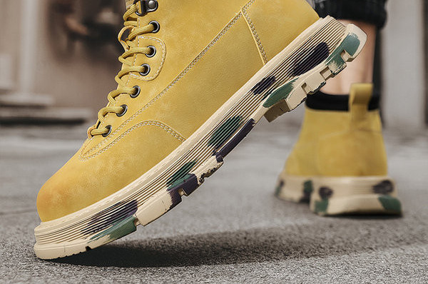 Vīriešu apavi ar šņorēm