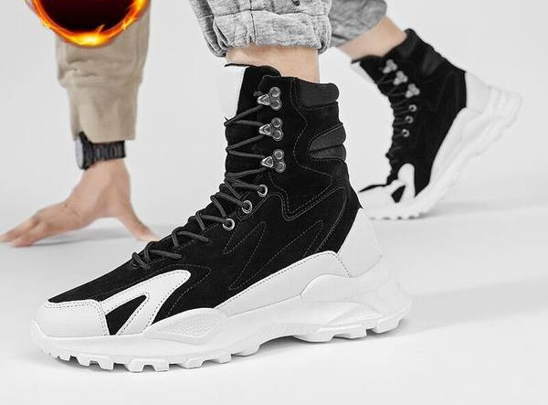 Muške zimske čizme s vezicama i postavom