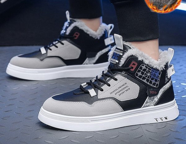 Ziemas vīriešu apavi ar oderi un šņorēm