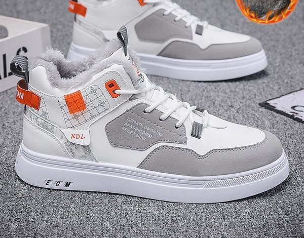 Ziemas vīriešu apavi ar oderi un šņorēm