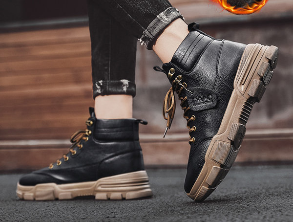 Αδιάβροχα χειμερινά ανδρικά μποτάκια από οικολογικό δέρμα