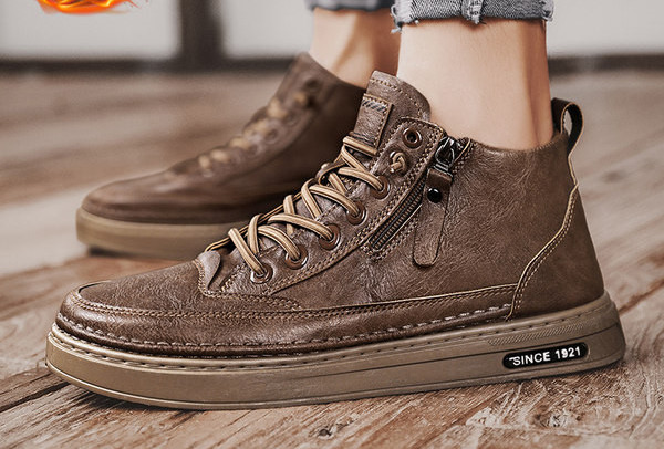 Eco bőr téli cipő meleg béléssel és lapos talppal férfiaknak