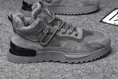 Ανδρικά χειμερινά παπούτσια - με επίπεδη σόλα και κορδόνια