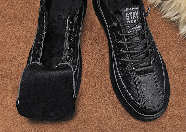 Έκο δερμάτινα ανδρικά αθλητικά παπούτσια με επιγραφή