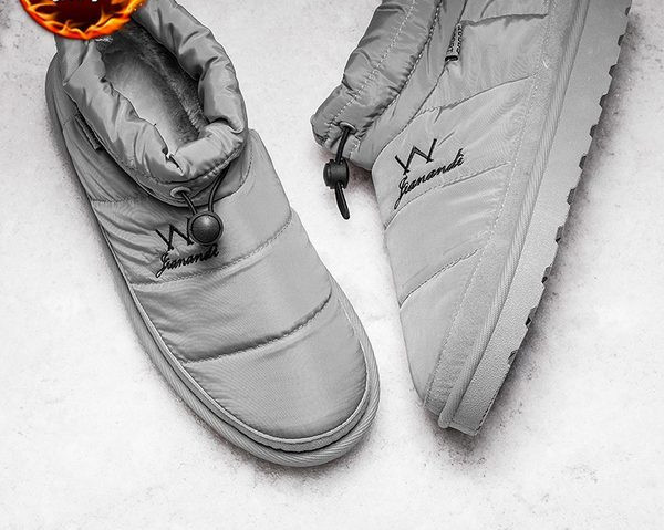 Vīriešu ziemas zābaki ar plakanu zoli