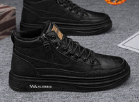 Vīriešu ādas apavi ar siltu oderi, logotipu un šņorēm