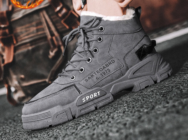 Suvarstomi žieminiai vyriški batai