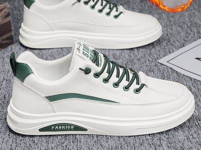 Ανδρικές χειμερινές μπότες από συνθετικό δέρμα με κορδόνια