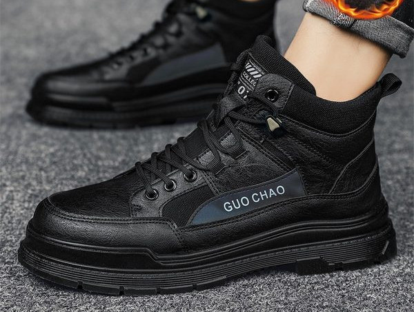 Ανδρικές μπότες φθινοπώρου-χειμώνα με φόδρα