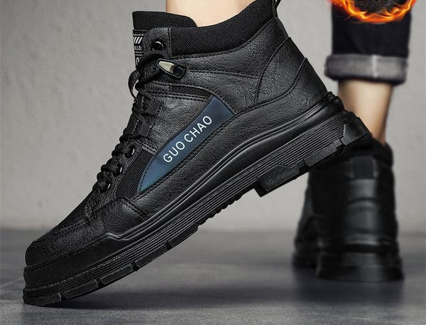 Ανδρικές μπότες φθινοπώρου-χειμώνα με φόδρα