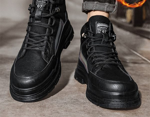 Ανδρικές μπότες φθινοπώρου-χειμώνα με φόδρα