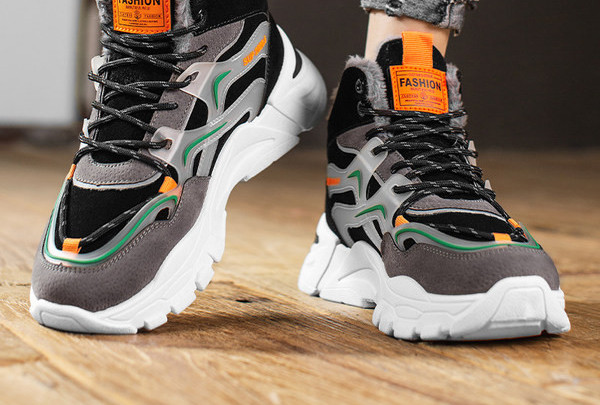 Vīriešu ziemas zābaki ar iekšpusi