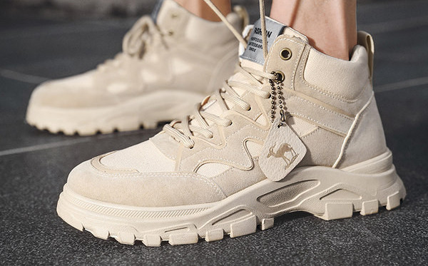 Ανδρικές χειμερινές μπότες με επένδυση