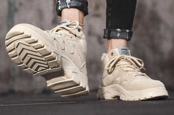 Ανδρικές χειμερινές μπότες με επένδυση