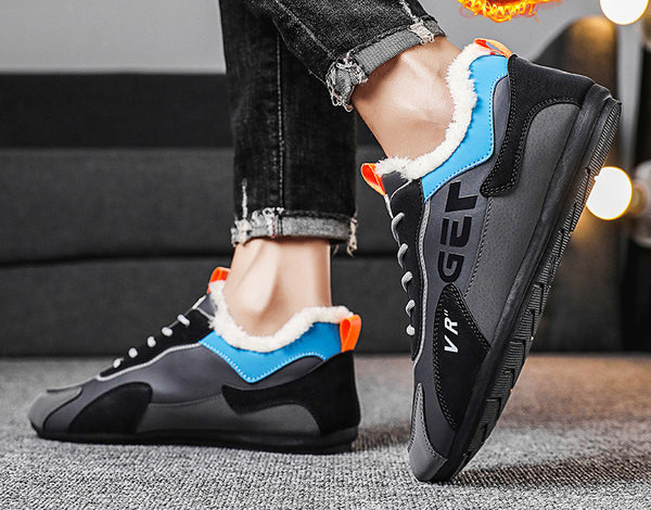 Ziemas vīriešu apavi no eko ādas ar plakanu zoli