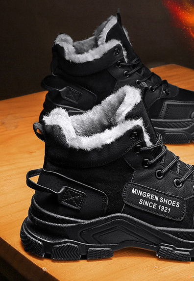 Vīriešu ziemas zābaki ar raupju zoli un oderi