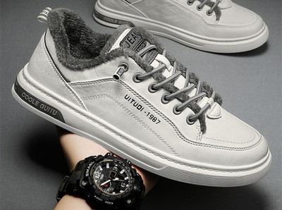 Ανδρικές χειμερινές μπότες με πούπουλο