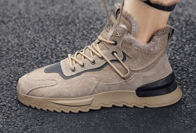 Ανδρικά sneakers με φόδρα και κορδόνια