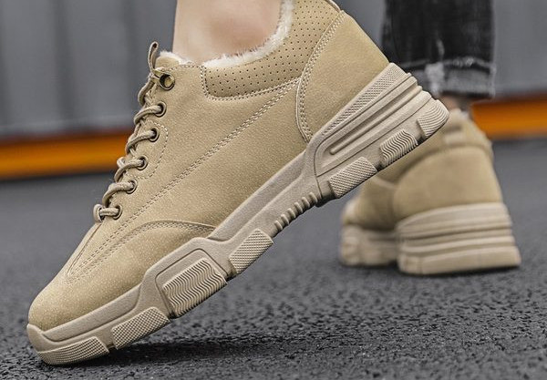 Vīriešu kedas ar dūnām un šņorēm