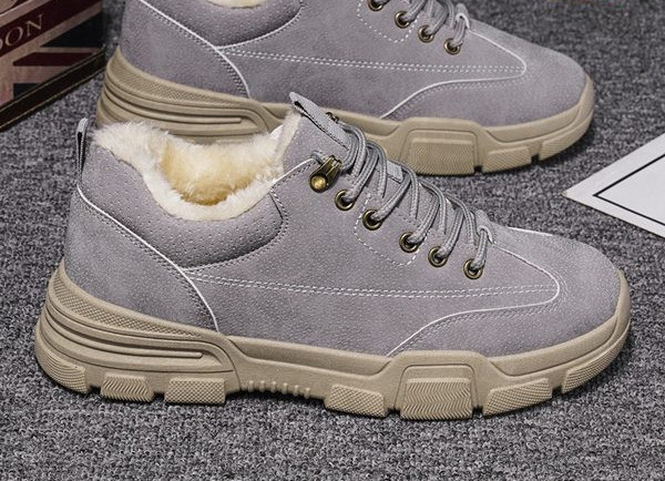 Vīriešu kedas ar dūnām un šņorēm