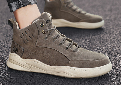 Ziemas vīriešu apavi ar uzrakstu