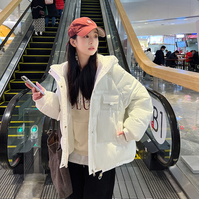 Νέα βαμβακερά ρούχα σε μεγάλο μέγεθος Γυναικεία κοντά ρούχα ψωμιού Χειμερινή μόδα Φαρδιά ζεστή κουκούλα μοντέρνο μπουφάν