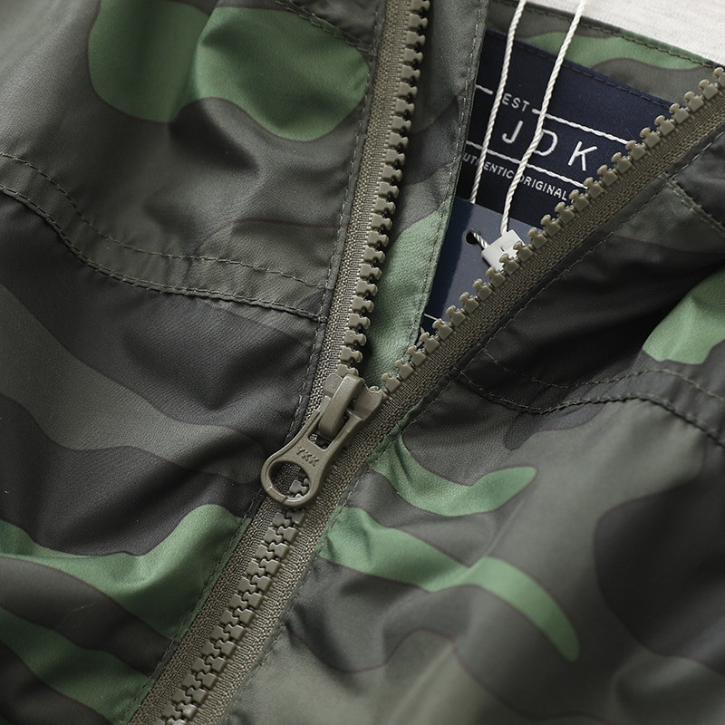 2020 Νέα Ανοιξιάτικα Παιδικά Μπουφάν Παλτό Νέα Μόδα Καμουφλάζ Χρώμα Έγχρωμο Φερμουάρ Αγόρια Μπουφάν με κουκούλα για Παιδικά Παλτό