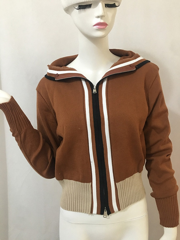 Γυναικεία Ευρωπαϊκή Αμερικάνικη Μόδα Ριγέ ραφές Κοντό γυναικείο μπουφάν με κουκούλα Νέο φερμουάρ Ζακέτα με χαλαρή πλεκτή κομμένη μπλούζα D0235