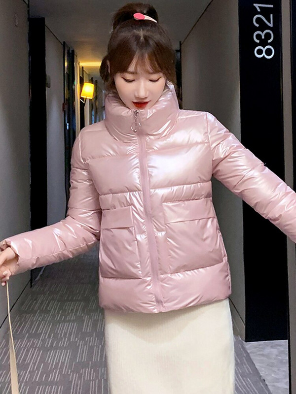 Női téli kabát, hosszú ujjú, zsebekkel, állógallérral