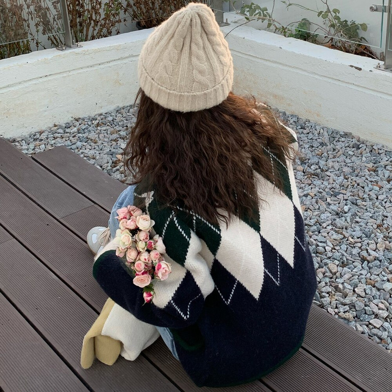 Sieviešu vintage biezs Argyle trikotāžas džemperis Korejas stila 2022. gada sieviešu rudens ziemas virsdrēbes ar vienrindām