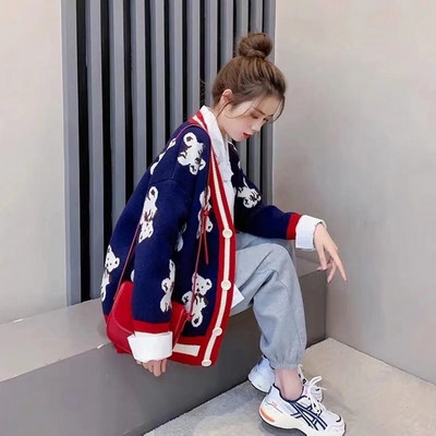 Božićni ženski džemper sa slatkim medvjedom 2021. Novi korejski trend kardigan džemper jakna za proljeće/jesen Ženski pleteni kaput