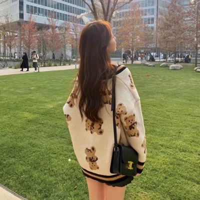 Božićni ženski džemper sa slatkim medvjedom 2021. Novi korejski trend kardigan džemper jakna za proljeće/jesen Ženski pleteni kaput