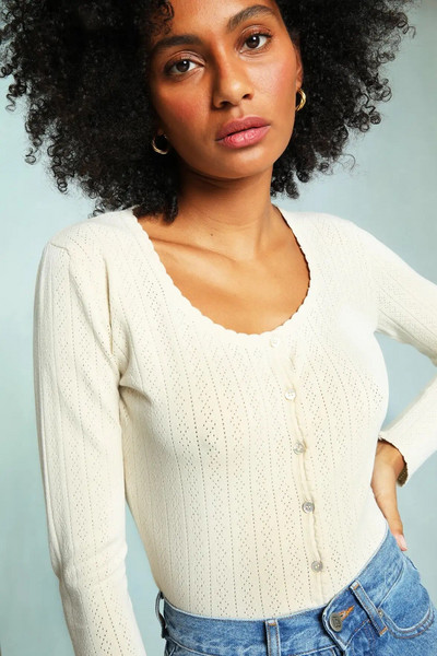 Γυναικείο πουλόβερ 2022 Άνοιξη και Καλοκαίρι Νέο μονόχρωμο casual λεπτό πλεκτό ζακέτα με κάθετο γιακά αμάνικο τοπ φούστα